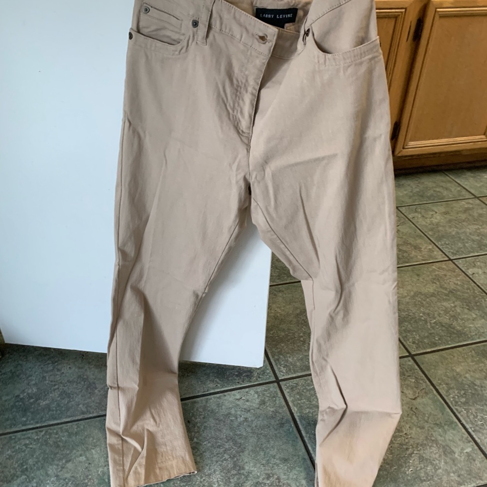 Tan pants 👖